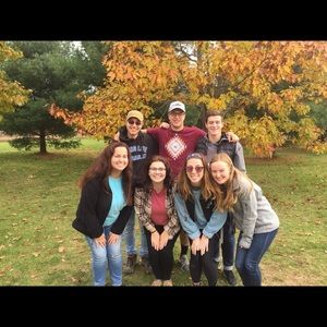 Meet your Posher, Emily